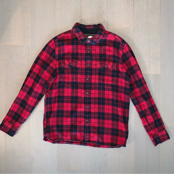 Roots Red & Black Plaid Button Down Flannel Shirt - Picture 1 of 7